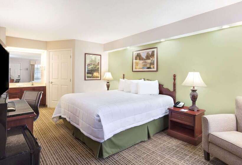 ホテル Baymont By Wyndham Tullahoma