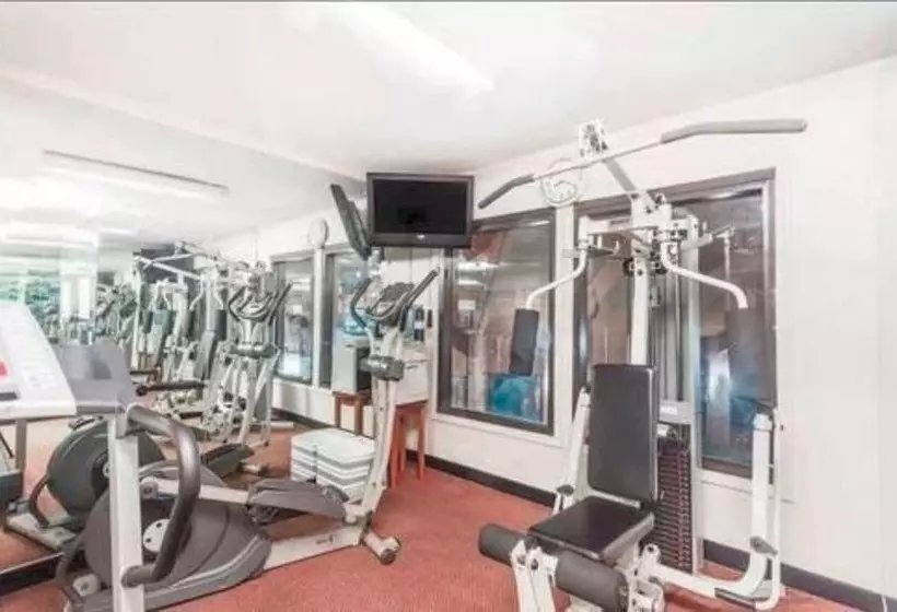 호텔 Baymont By Wyndham Tullahoma