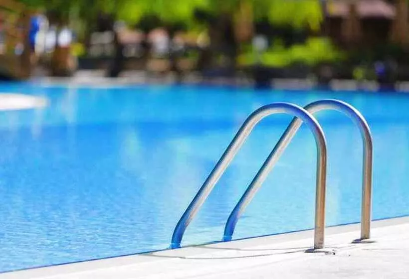 호텔 Baymont By Wyndham Tullahoma