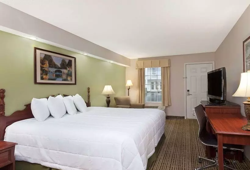 호텔 Baymont By Wyndham Tullahoma