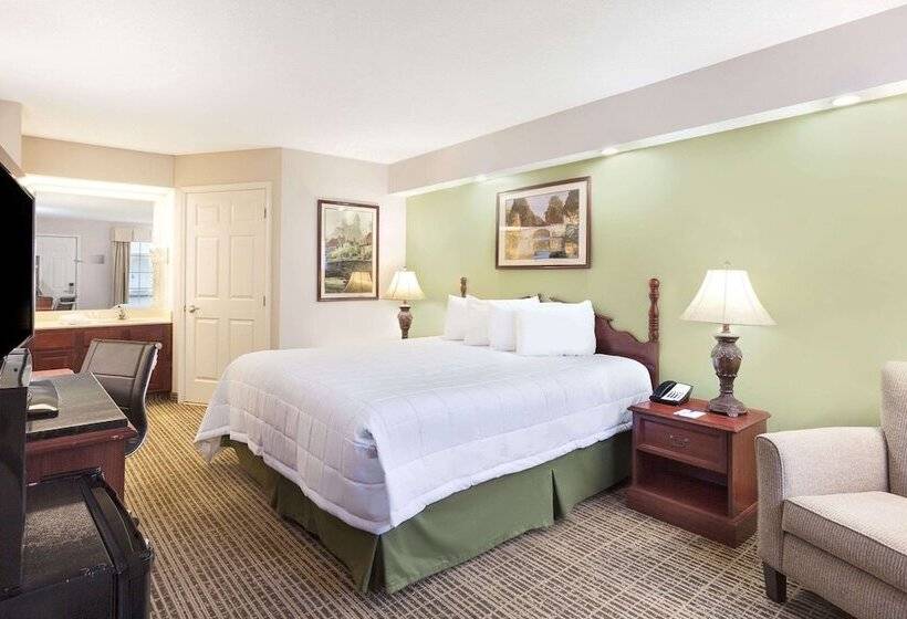 ホテル Baymont By Wyndham Tullahoma