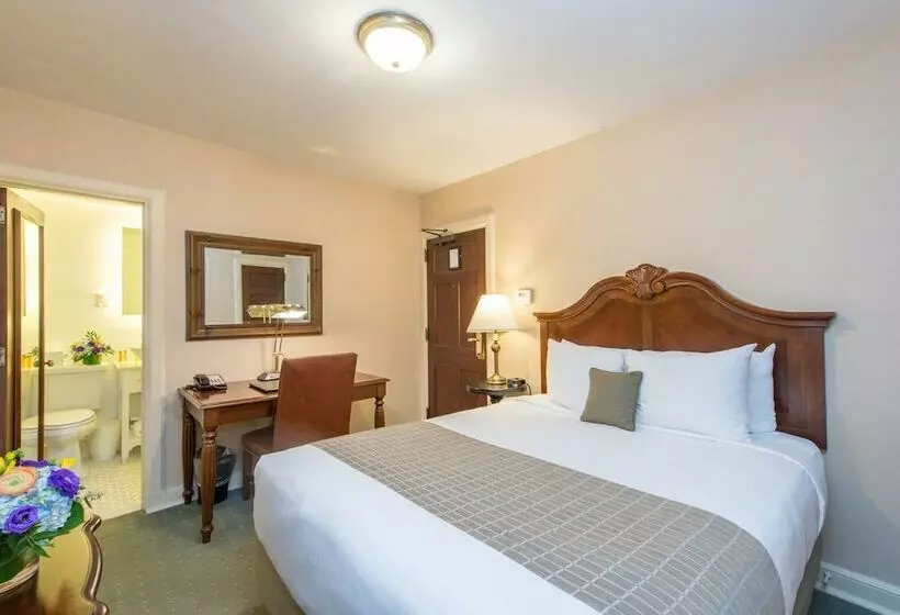 ホテル The Exeter Inn