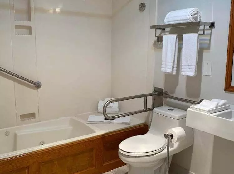 酒店 Inn On Summerhill