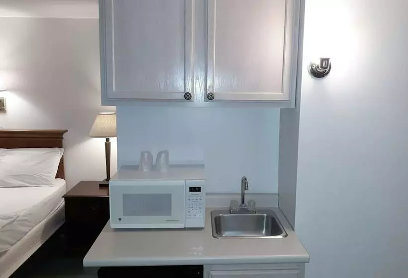 ホテル Iron Horse Inn