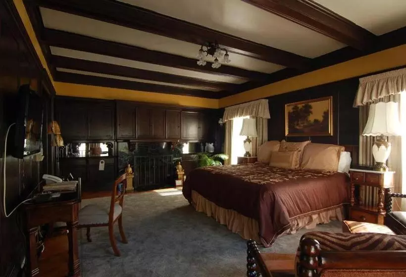 هتل Jackson Court