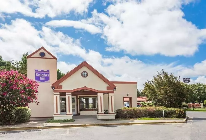 هتل Knights Inn Columbia Arpt
