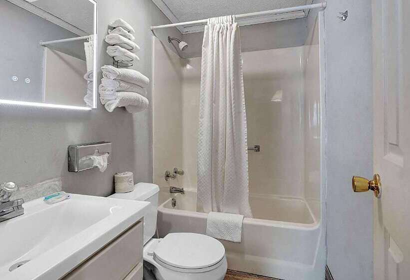 Otel Days Inn By Wyndham Liverpool Syracuse