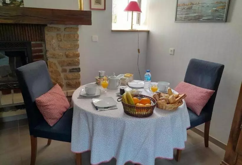 Aamiaismajoitus (B&B) Chambres D Hôte Chez Alice