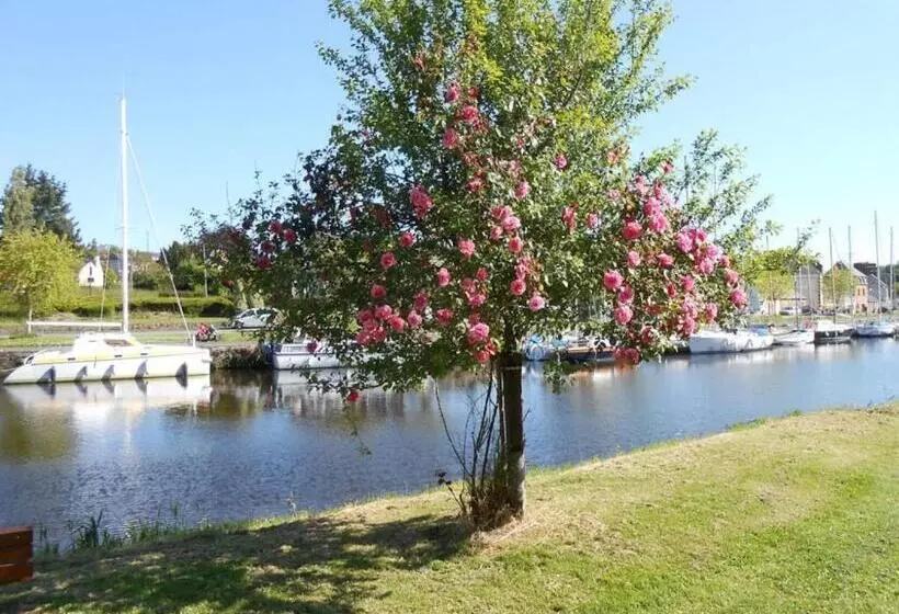 Aamiaismajoitus (B&B) Chambres D Hôte Chez Alice