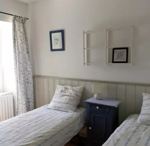 Aamiaismajoitus (B&B) Chambres D Hôte Chez Alice