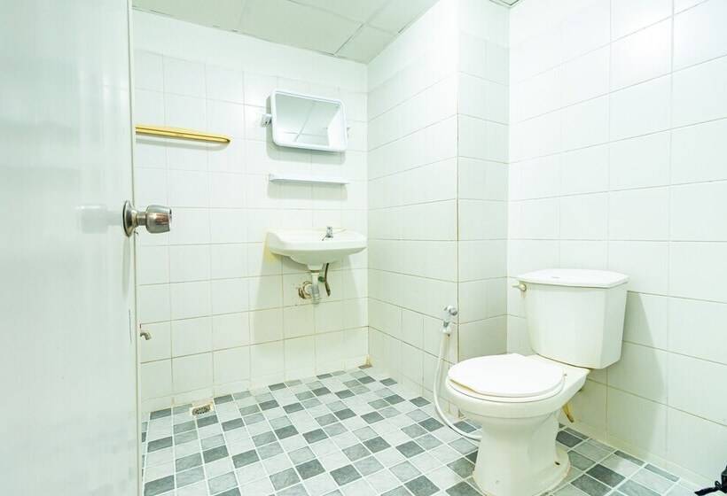 هتل Boonchai Mansion