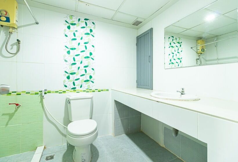 هتل Boonchai Mansion