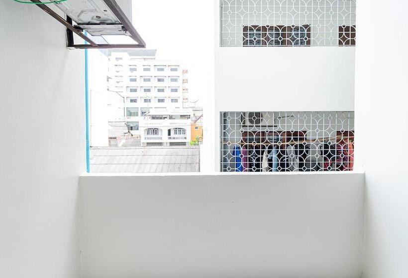 هتل Boonchai Mansion