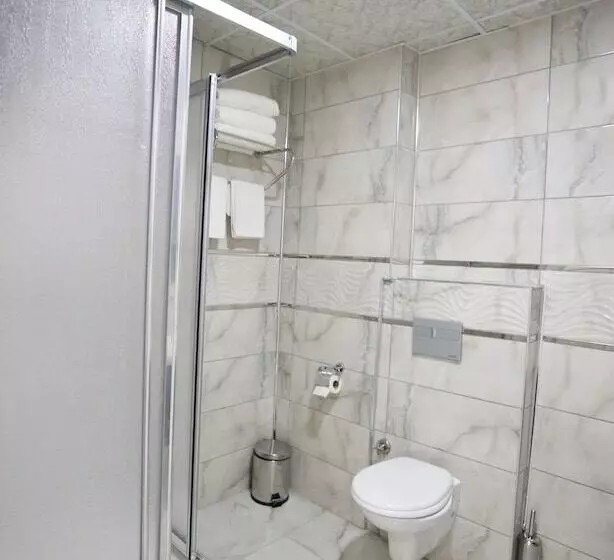 هتل Cnr İnci