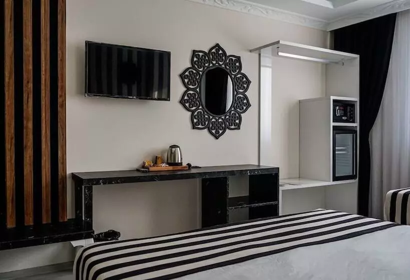 هتل Cnr İnci