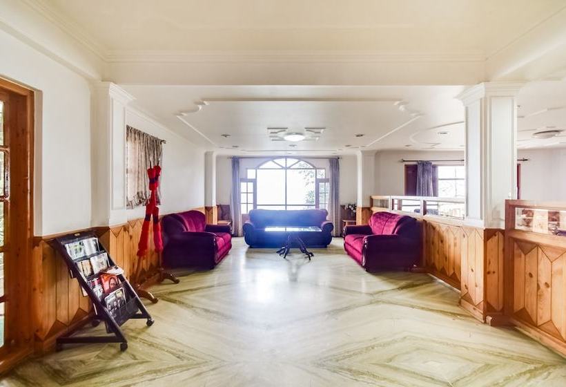 בית מלון כפרי Kalra Regancy By Oyo Rooms