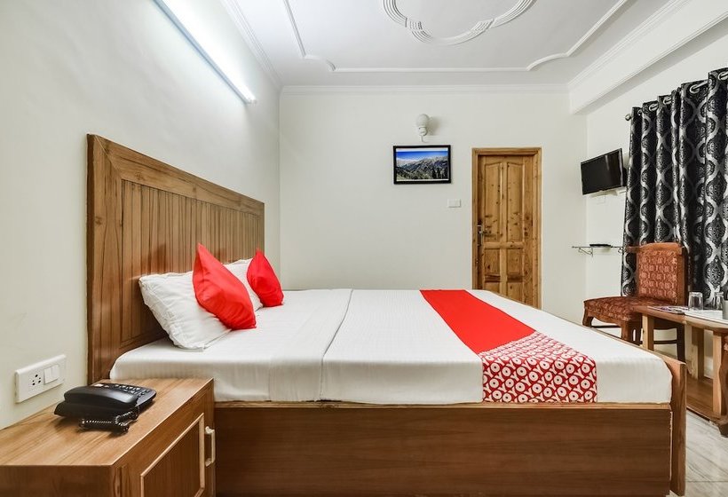 בית מלון כפרי Kalra Regancy By Oyo Rooms