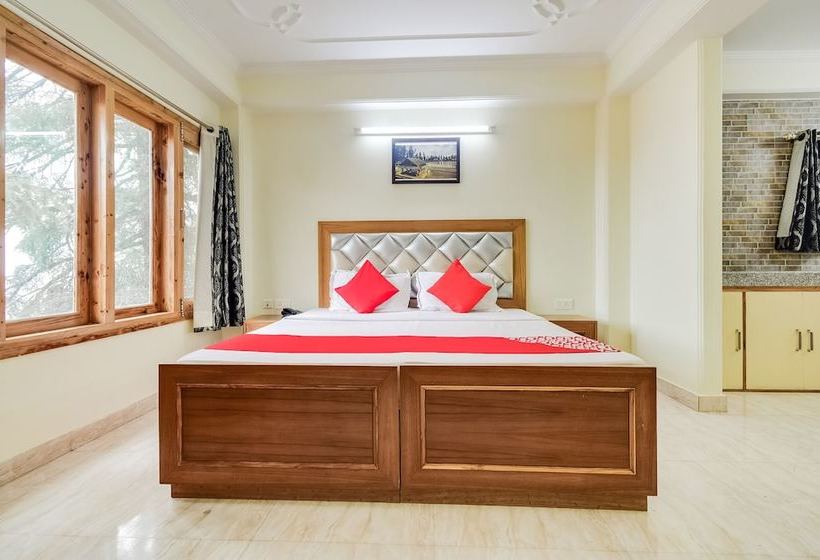 בית מלון כפרי Kalra Regancy By Oyo Rooms