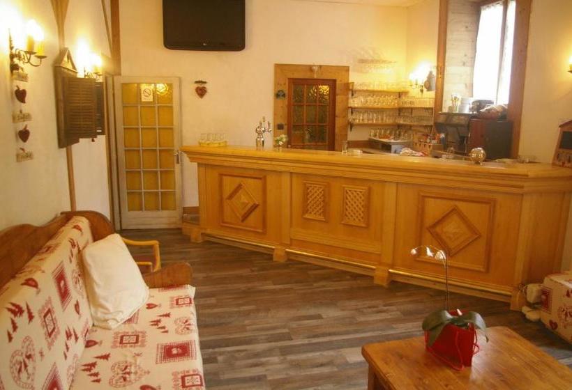 فندق L Hermitage