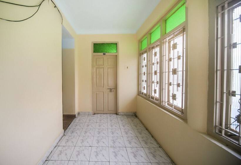 هتل Spot On 60491 Harini Lodge