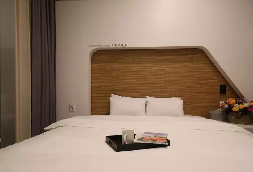 ホテル Urban Stay
