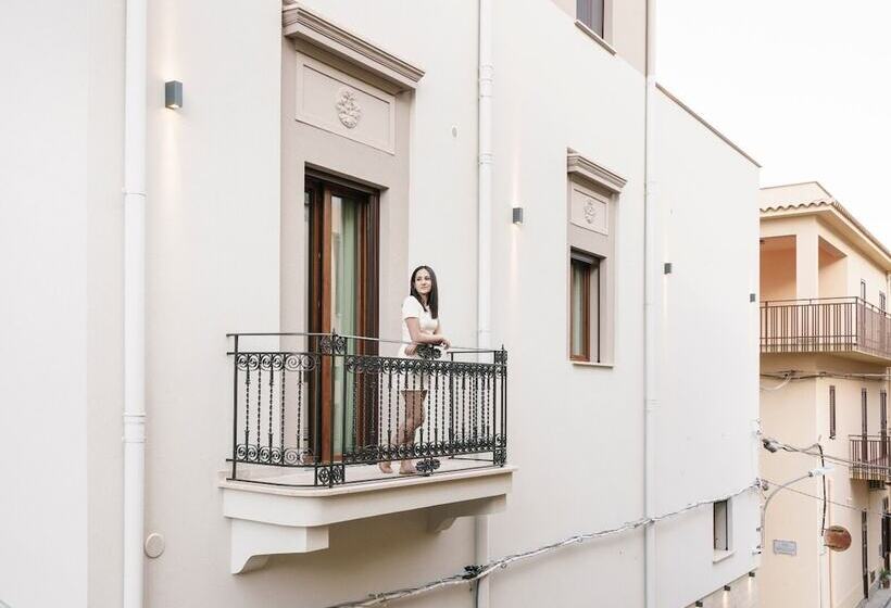 Oasi Del Golfo Suites B&b