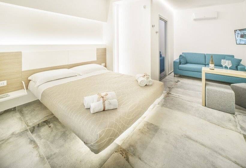 Oasi Del Golfo Suites B&b