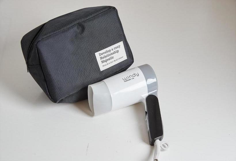 פנסיון Bayside Tomari