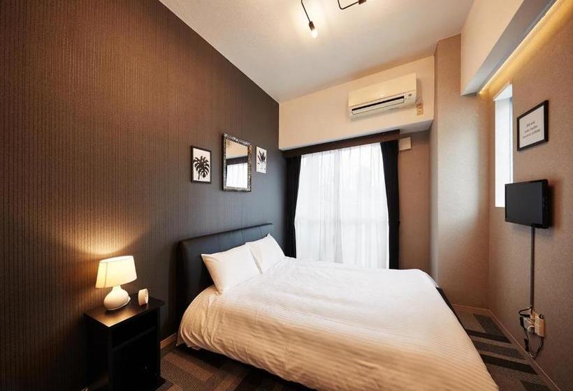 פנסיון Bayside Tomari