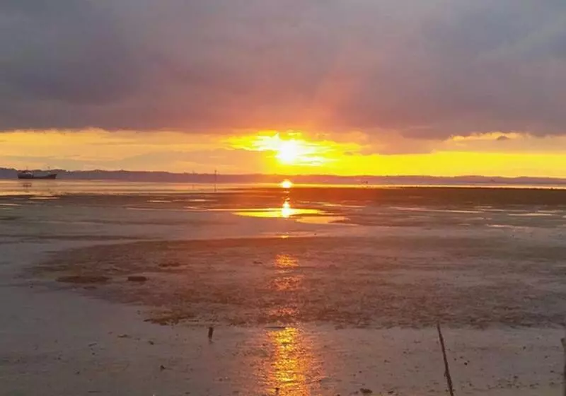 Aamiaismajoitus (B&B) Berakit Bay Resort