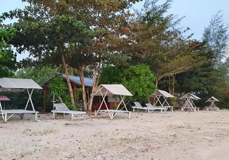 Aamiaismajoitus (B&B) Berakit Bay Resort