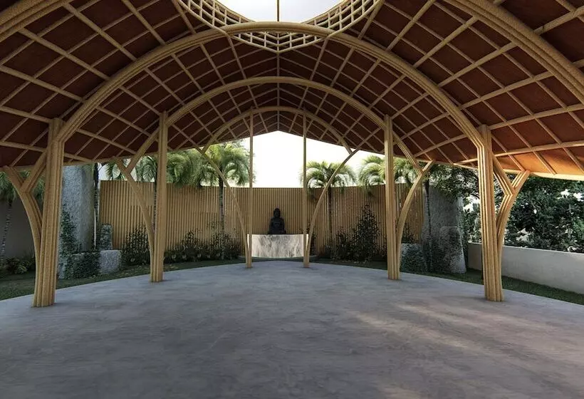 هتل 7 Chakras Resort