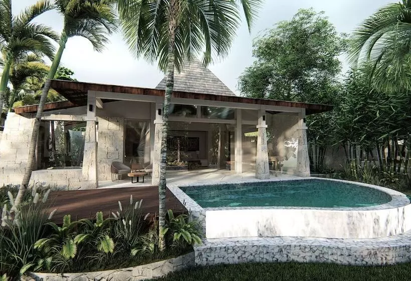 هتل 7 Chakras Resort