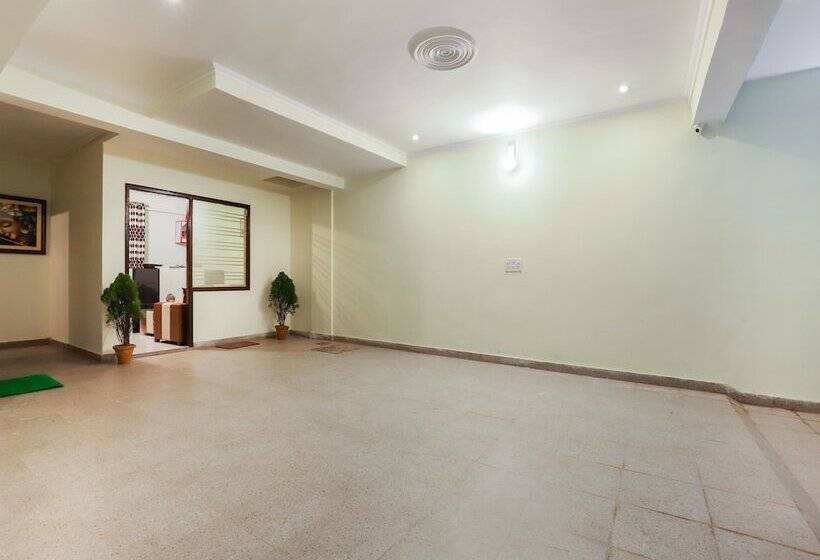 Hotel The Golden Imperial