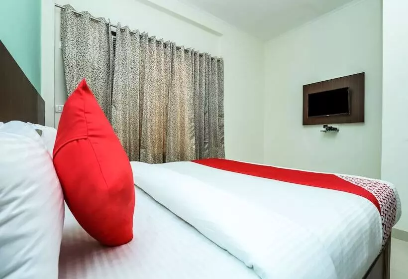 Hotelli The Golden Imperial