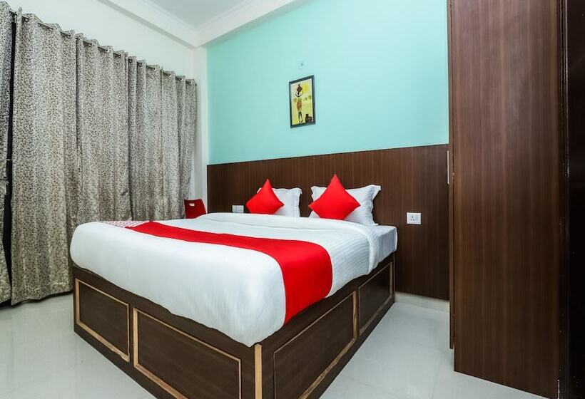 Hotel The Golden Imperial