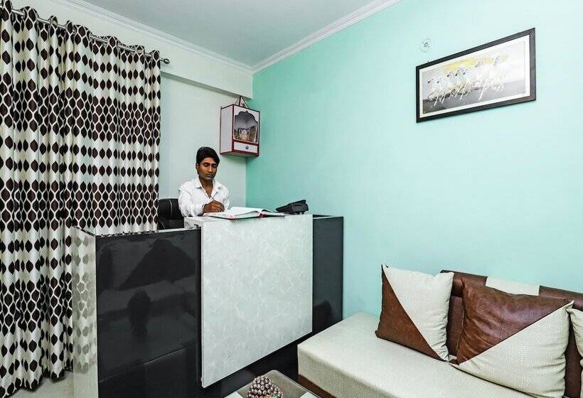 Hotel The Golden Imperial