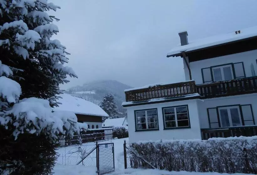 Pension Gierlinger