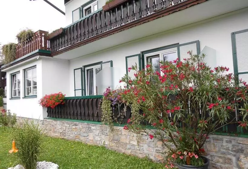 Pension Gierlinger