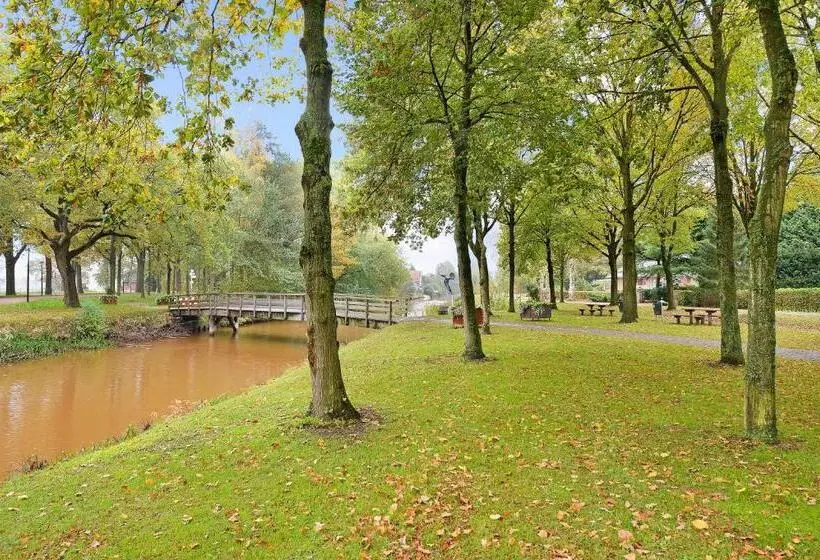 ホテル De Waalehof