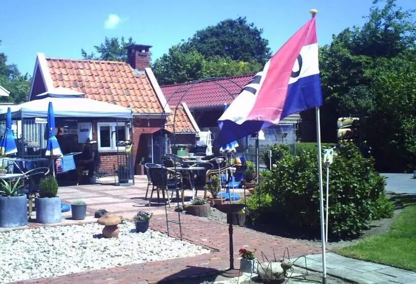 ホテル De Waalehof