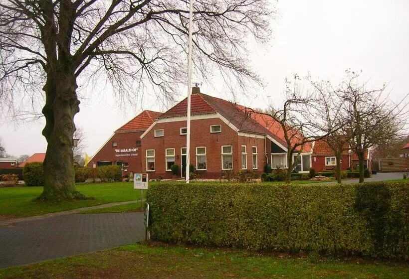ホテル De Waalehof