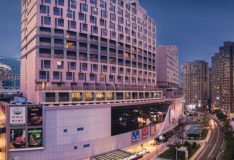 Hotel Nanjing Rsun