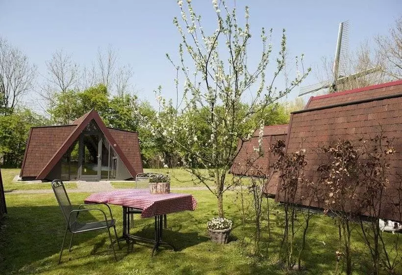 Hotelli Restinn Aartswoud