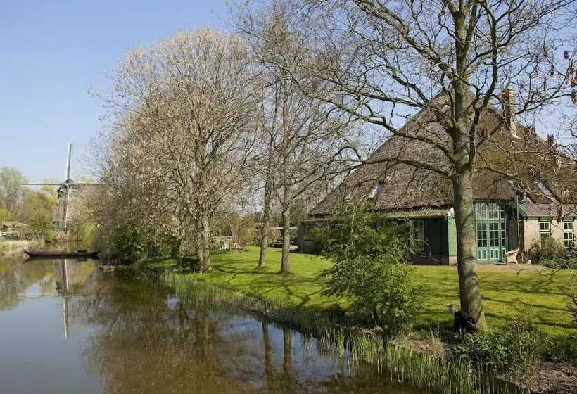 Hotelli Restinn Aartswoud