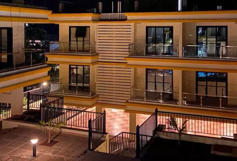 ホテル Casajuliana