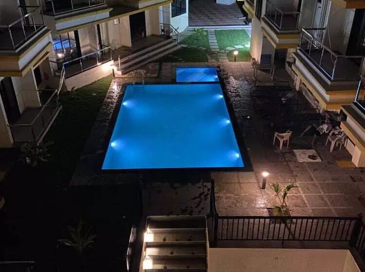 ホテル Casajuliana