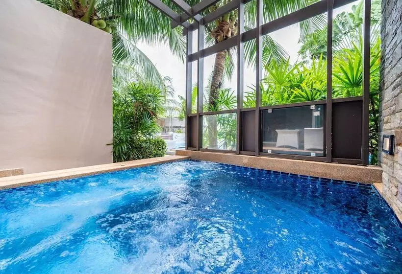 Hotelli Coco Phuket Bangtao Beach