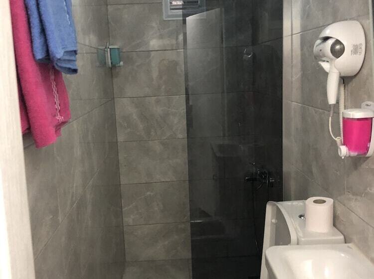 هتل H&m Residence