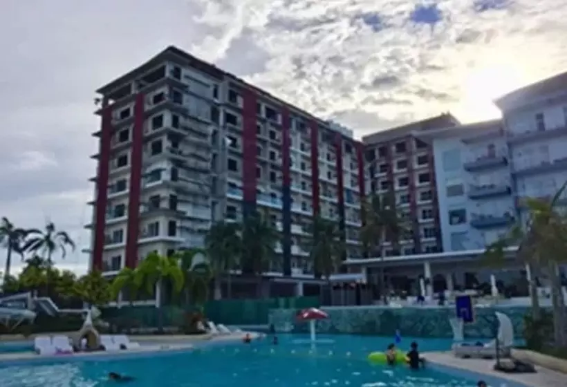 Hotelli Solea Palm Resort Mactan